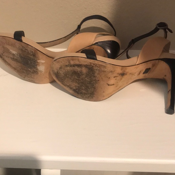 Heels - Picture 3 of 3